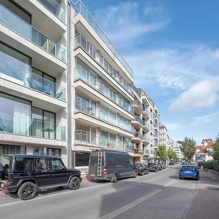 公寓 In Near The *