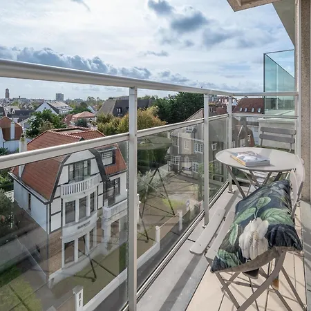 In Near The Knokke-Heist