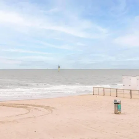 In Near The Knokke-Heist