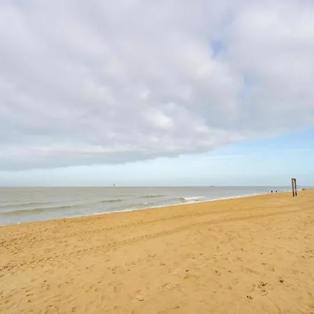 公寓 In Near The *